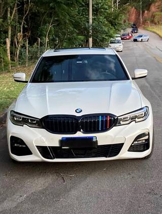 BMW 320i 2.0 16V TURBO GASOLINA M SPORT AUTOMÁTICO BMW 320i 2.0 16V TURBO GASOLINA M SPORT AUTOMÁTICO